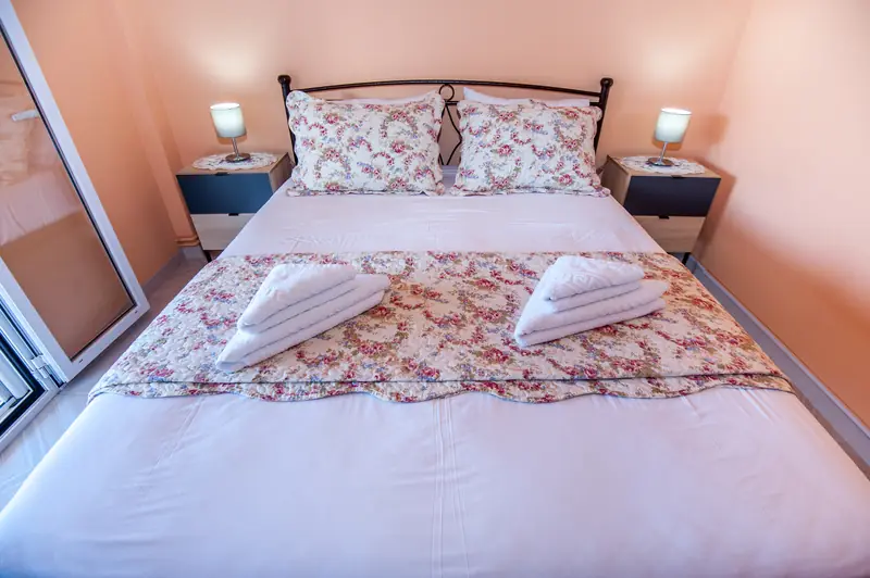 The double bedroom looking towards the veranda door