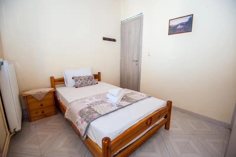 Wardrobe space in the second bedroom