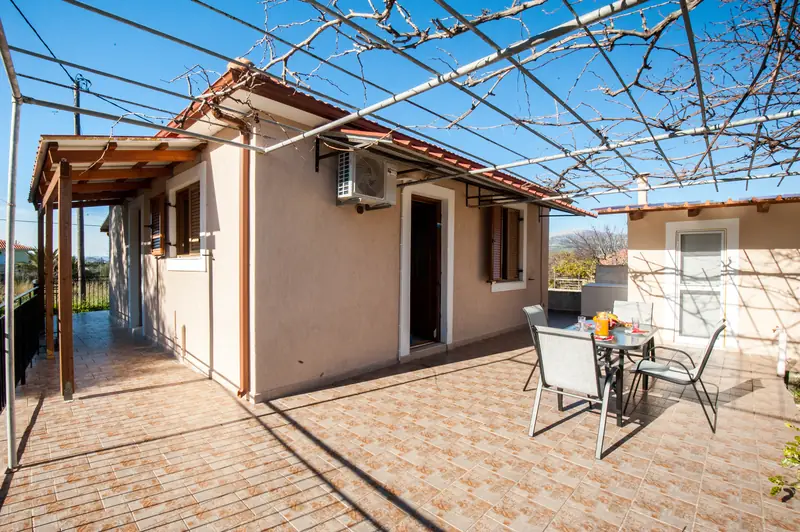 The veranda table and chairs